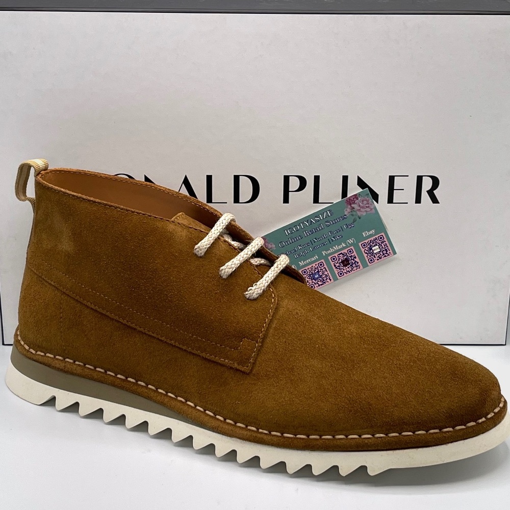 DONALD PLINER CHUCK 'MADE IN ITALY' COGNAC SUEDE LACE-UP BOOTS (10)